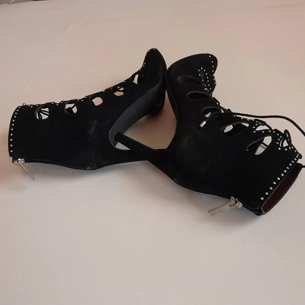 BCBGeneration Women's Bg-Cherries Dress Sandal Size 9.5M